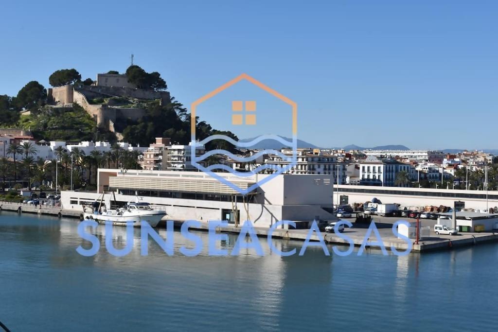Bajo El Mar Junto Al Puerto Villa Dénia Buitenkant foto